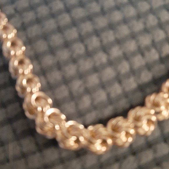 NWOT BYZANTINE Rosette chain - Picture 2 of 3
